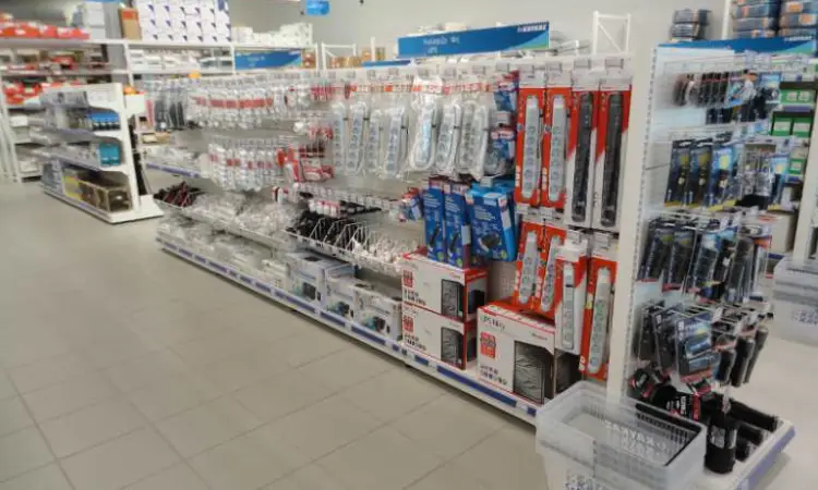 طراحی جذاب استند برای افزایش فروش